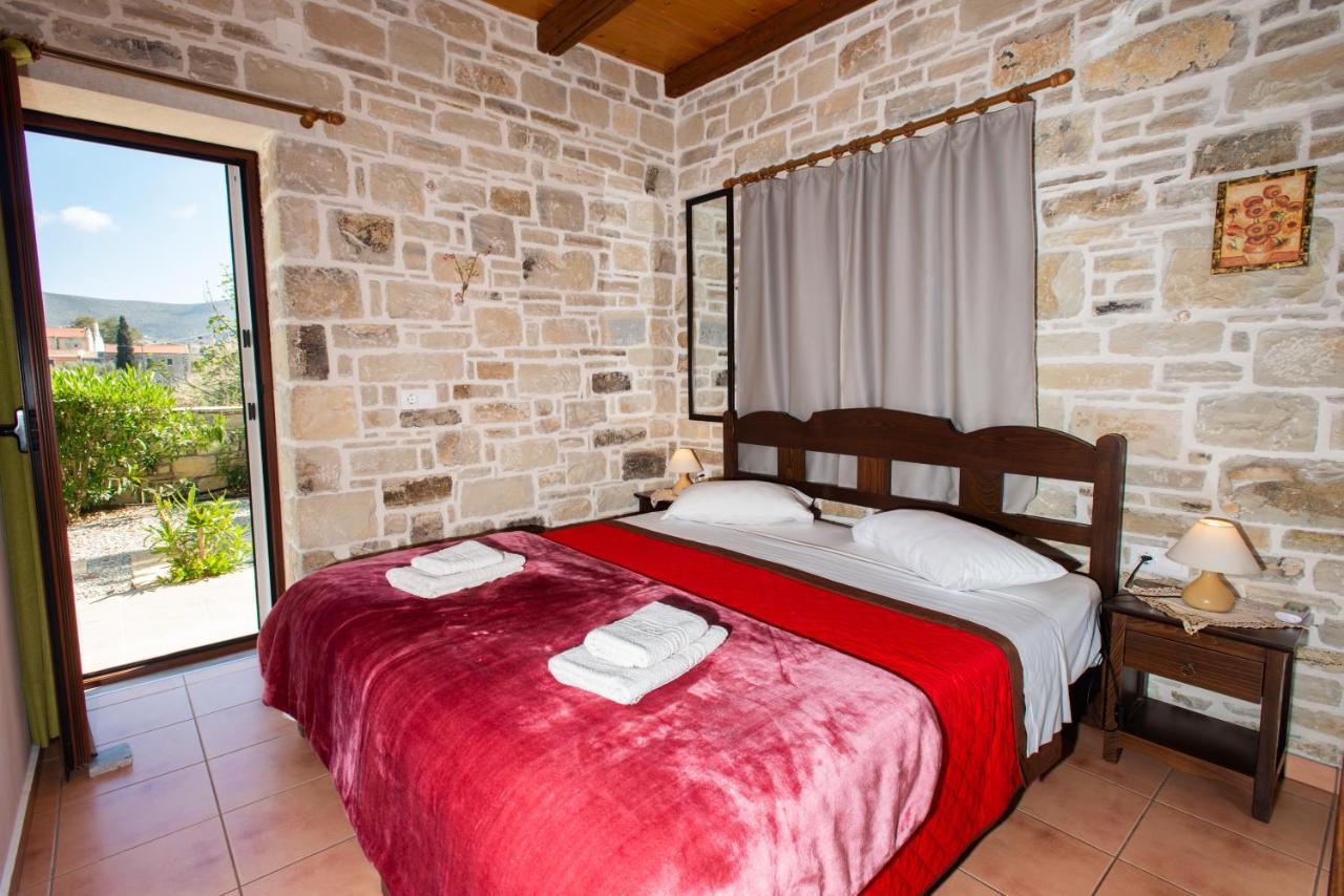 Sivas Apartments-Studios,Sigelakis With Very Nice View Exterior foto